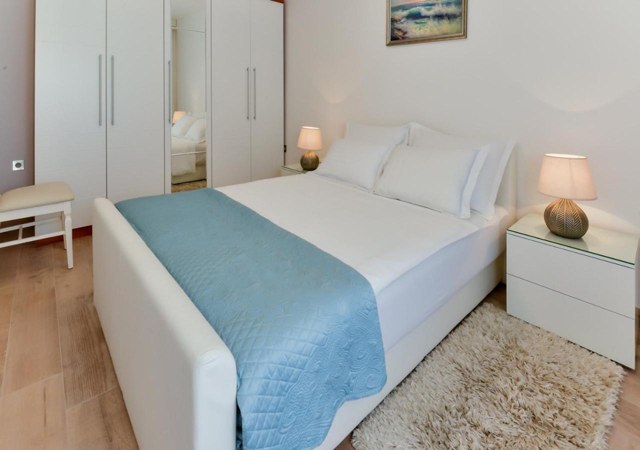 Apartments Villa Rosi Umag Exterior photo