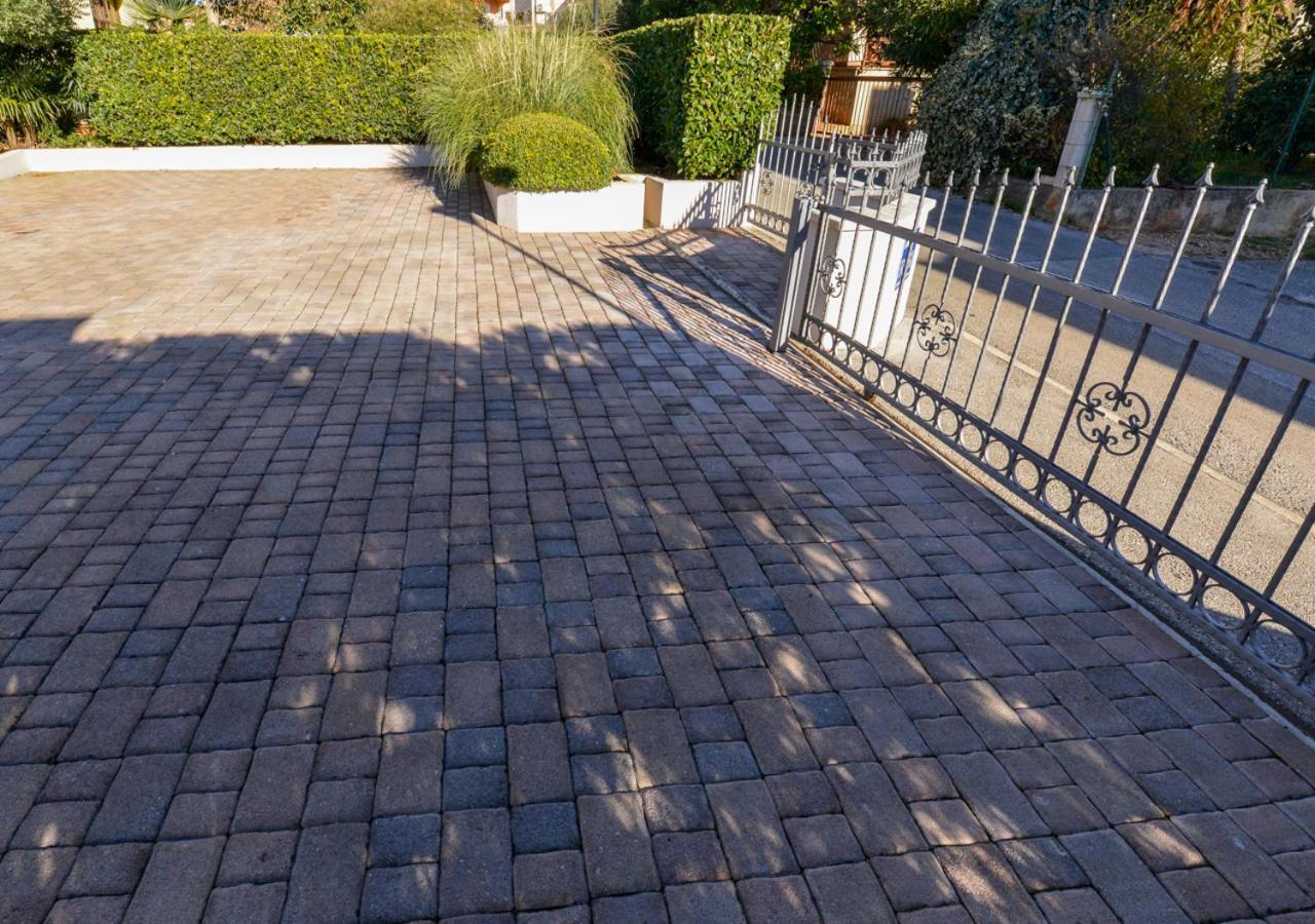 Apartments Villa Rosi Umag Exterior photo